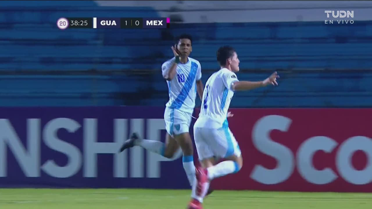 ¡Explota la afición de Guatemala! Ordoñez hace el 1-0 ante México
