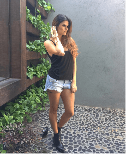 ¿Recuerdas la canción de 'Ginza'? será que esta lindura tiene el "swing salvaje" que vuelve loco al intérprete.