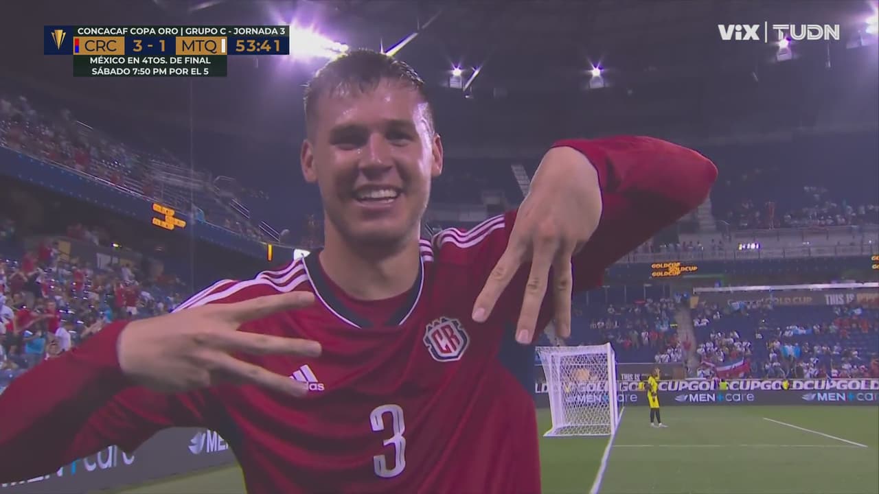 ¡Golazo de Costa Rica! Certero cabezazo de Vargas