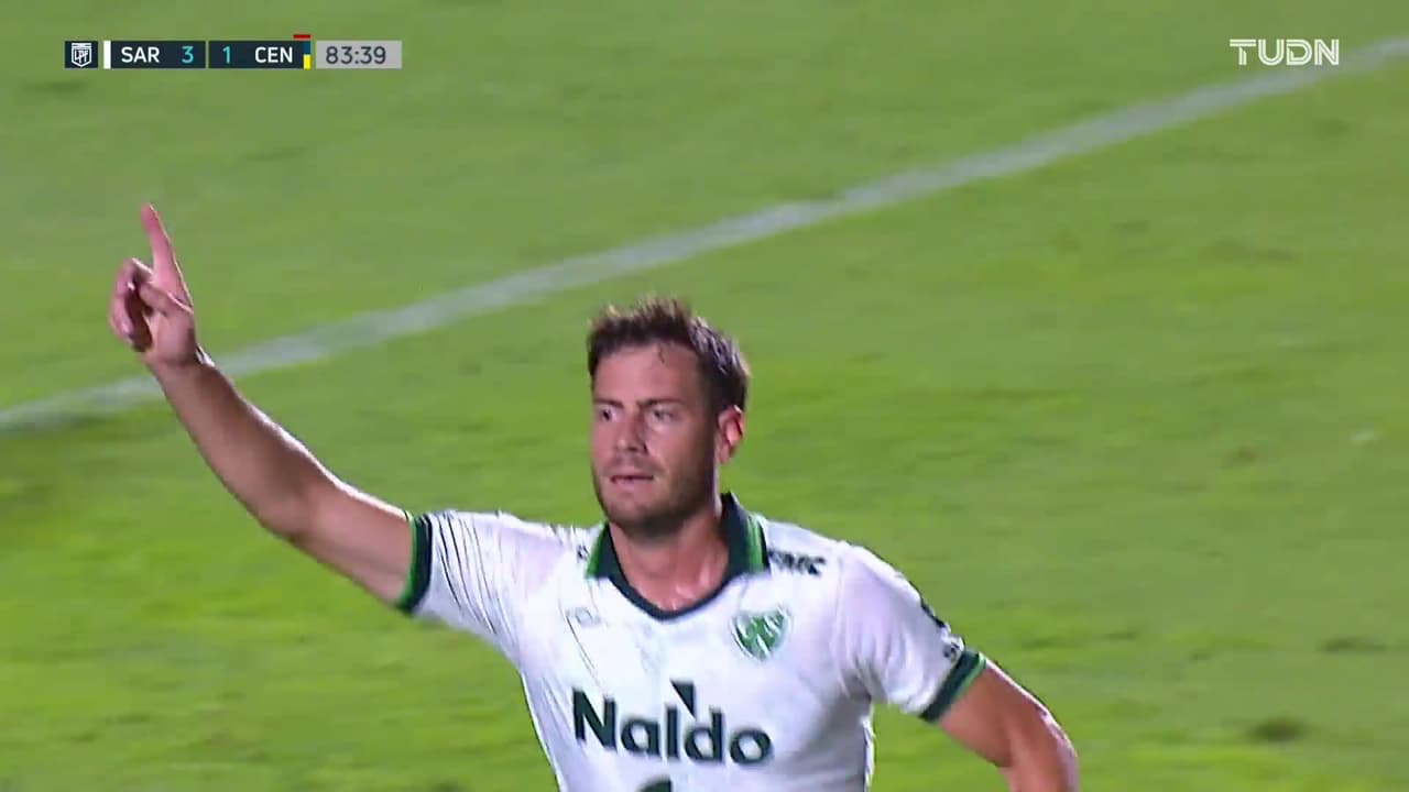 ¡Imparables! Llegó el 3-1 para Sarmiento con gol de Melano