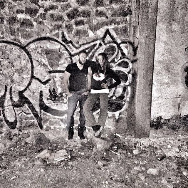 Se está dedicando a nuevos proyectos, lo que parece indicar que se quiere mantener ocupada.