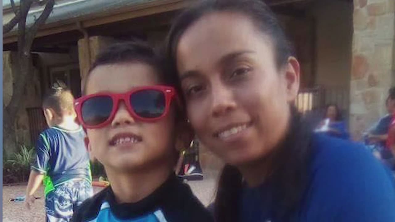 Las vacaciones de esta familia mexicana terminan en tragedia al volcarse su auto en carretera de Texas