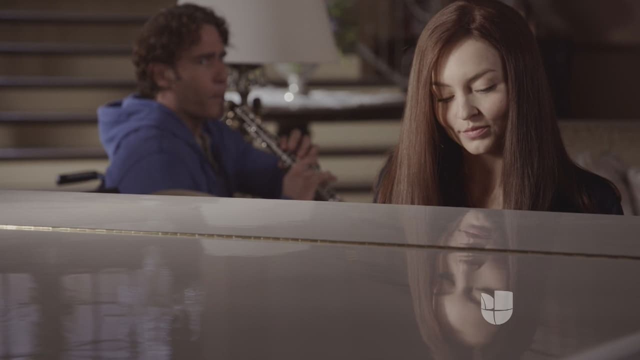 Con Valentín tiene mucha química, aunque todo es parte del plan de venganza.