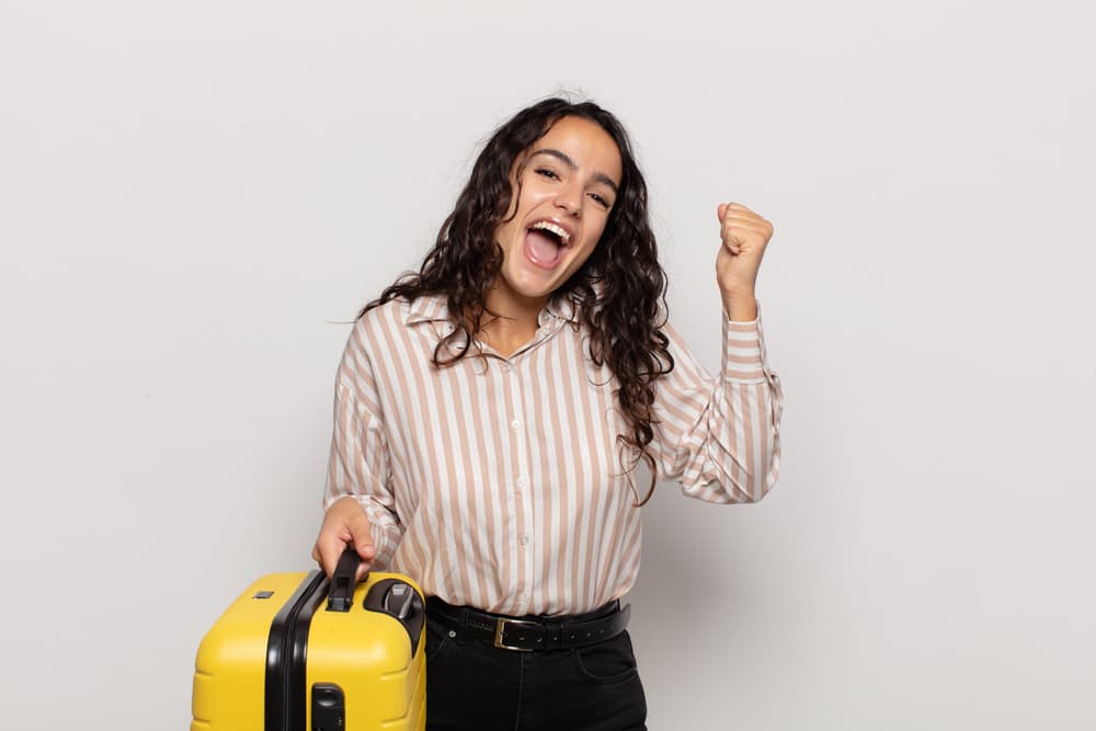 A partir del nuevo año lunar el primero de febrero muchas cosas van a cambiar, y será para bien si tú lo determinas y cambiarán para mal, si te dejas llevar por los demás.
<br>