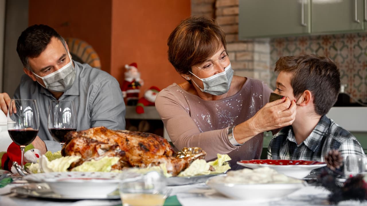 “Arizona tiene uno de los niveles de transmisión del covid-19 más altos del país”, asegura experto 