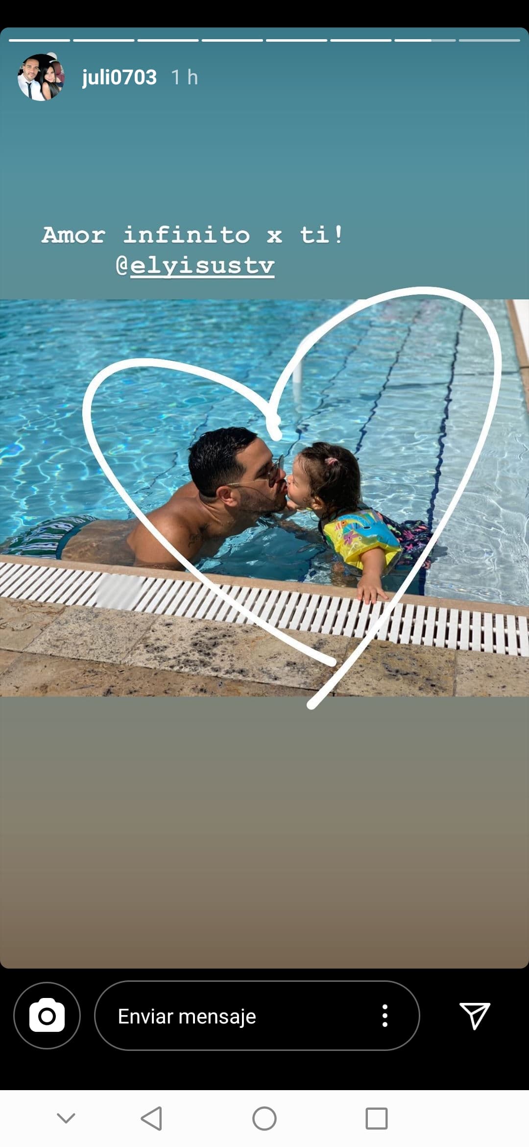 No hay duda que Yisus es un papá extraordinario y su esposa lo reconoce.