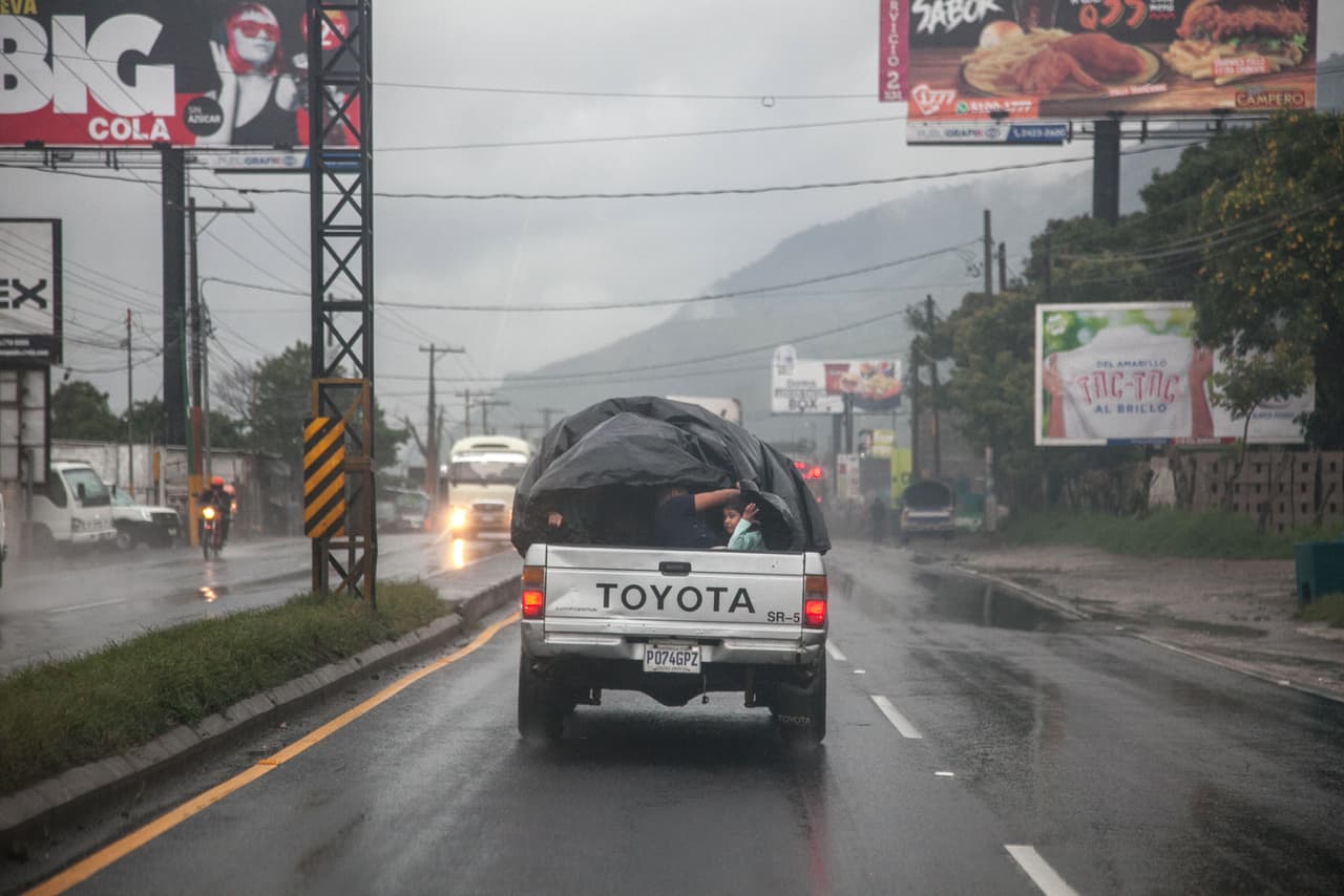 Las autoridades entregaron a Adayanci a sus padres tras un vuelo desde Michigan, donde la niña estaba bajo custodia de Bethany Christian Services, una agencia contratada por la Oficina de Reubicación de Refugiados estadounidense que la asignó a dos familias de acogida. Según su padre, Hugo Leonel Pérez Mazariegos, lo primero que la niña le dijo al verle fue: "¿Por qué me dejaste?".