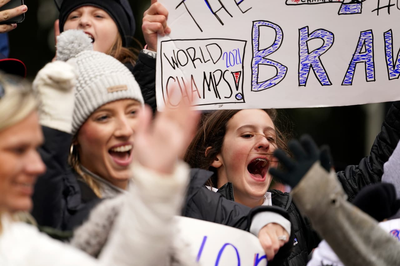 Los asistentes mantuvieron un buen ambiente desde las primeras horas de la mañana.