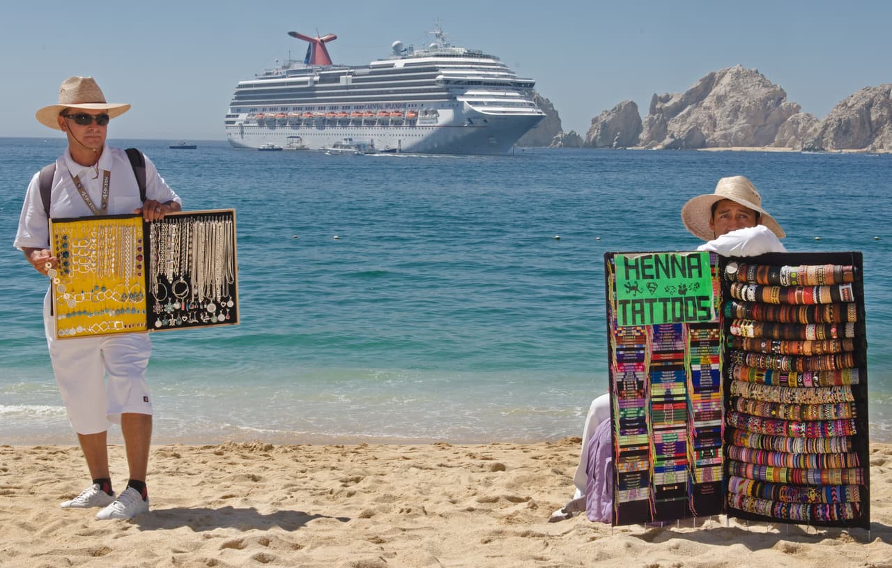 Alertan a estadounidenses por hospitales en México