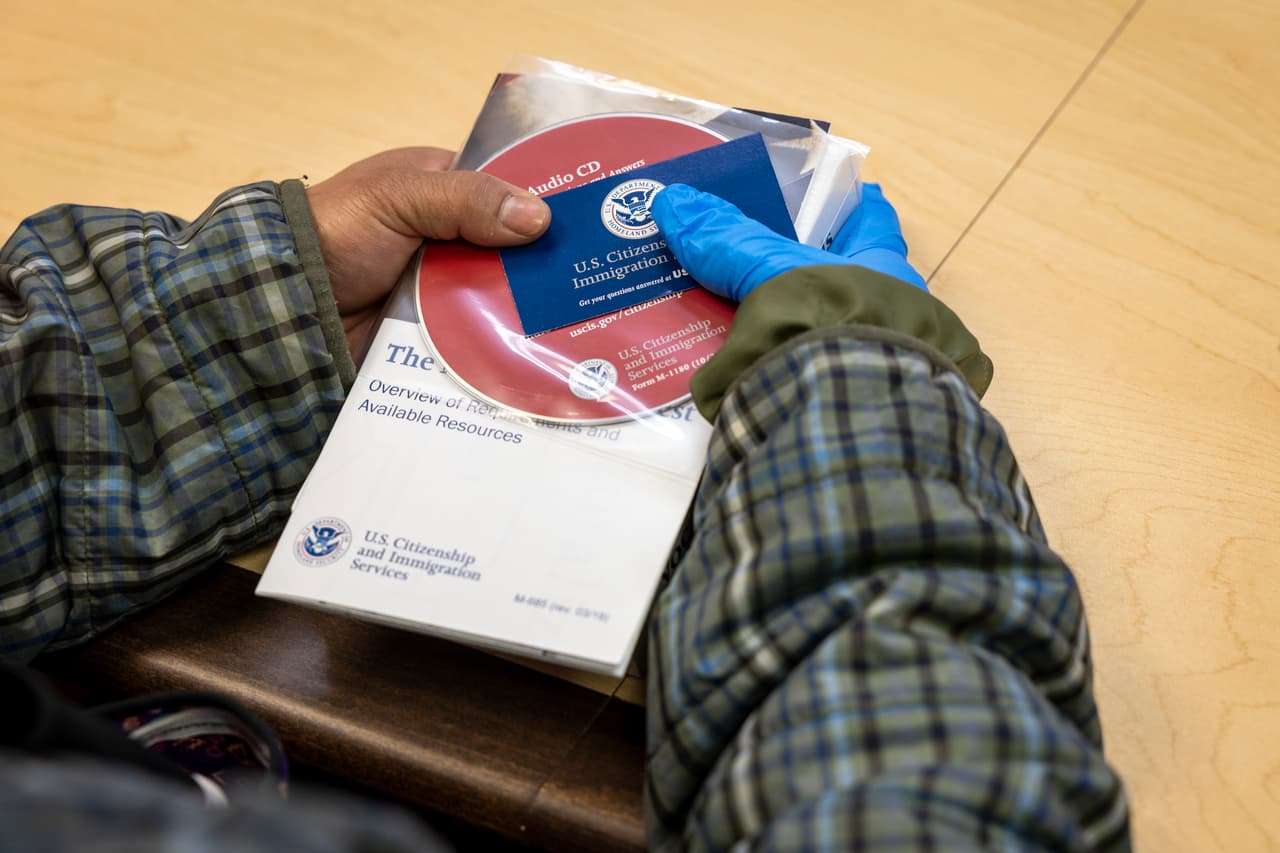 Talleres gratis para el proceso de ciudadanía en Phoenix. Aquí te contamos 