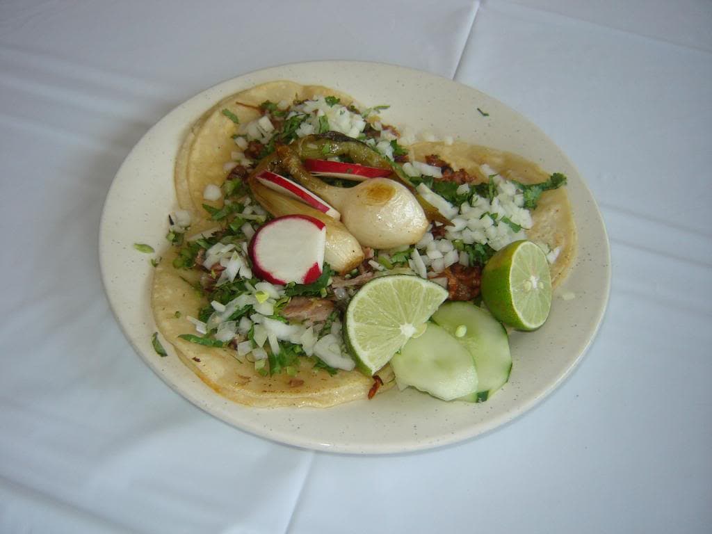 Si te encantan los tacos, vista
<b>Tacos El Bronco</b> en la calle 4324 4th Ave, Brooklyn, NY 11232. Las horas son de 10 am hasta 1 am.
<br>