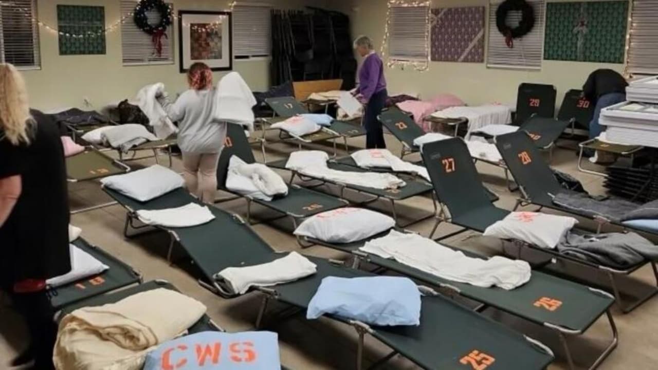 Autoridades activan refugios en Tampa Bay por intenso descenso de temperaturas