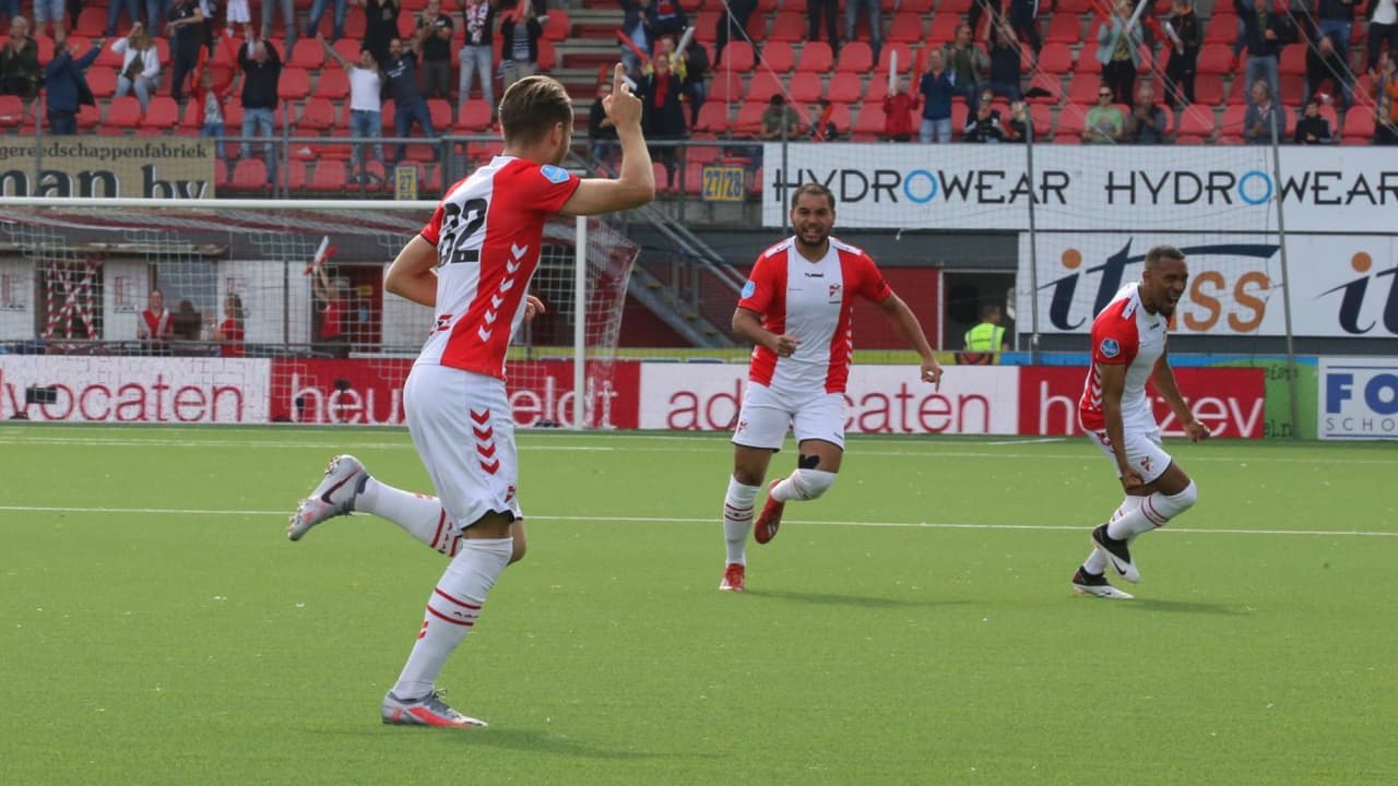 Le prohíben al Emmen anunciar sexshop en su camiseta