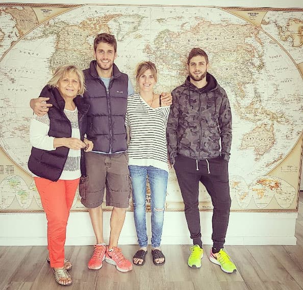 Pancheri también estuvo rodeado de su familia para cerrar con broche de oro.