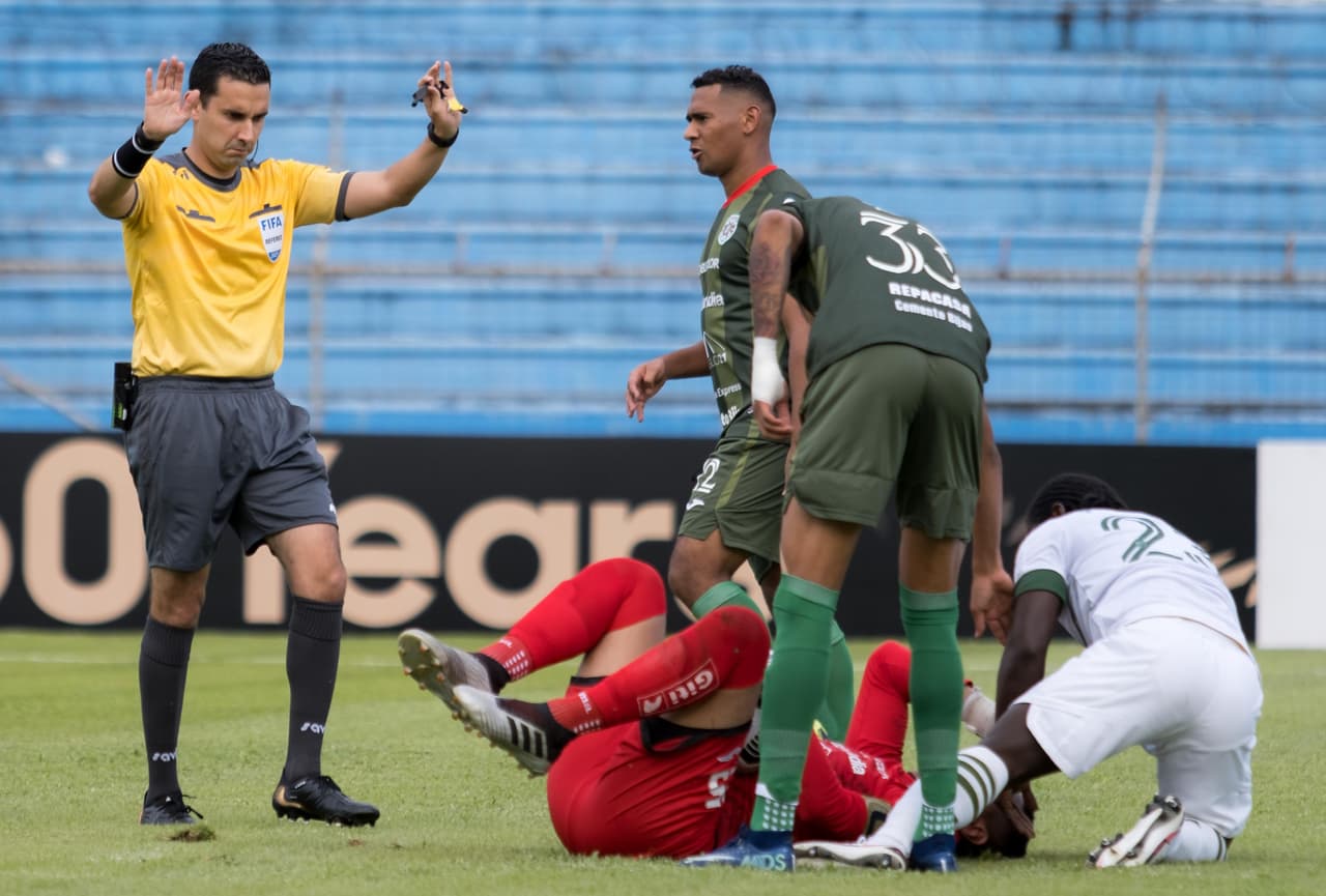 Los locales tuvieron que venir de atrás en dos ocasiones para lograr empatar el partido y dejar que todo se decida en la vuelta en Estados Unidos.