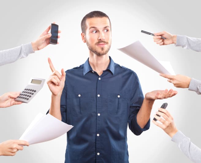 7. Una y otra actividad. ¡Un día quiere algo y al otro quiere otra cosa! Nada lo detiene. Prueba una actividad, luego la detesta y luego vuelve a amar una absolutamente distinta.