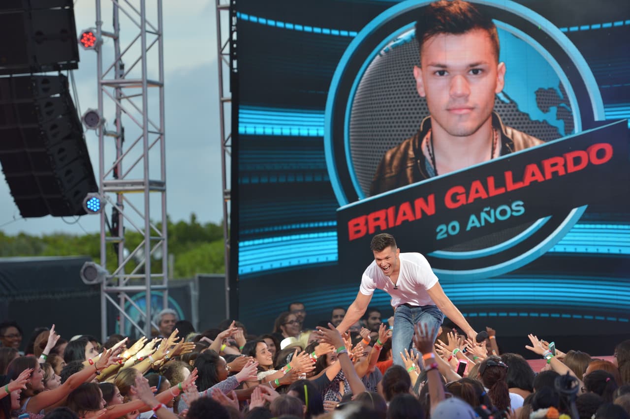 A Brian casi no lo vemos en la segunda fase de La Banda. Sólo sacó el 73 por ciento de los votos. Según Laura, le faltó el 2 por ciento de su novia. La italiana lo salvó.