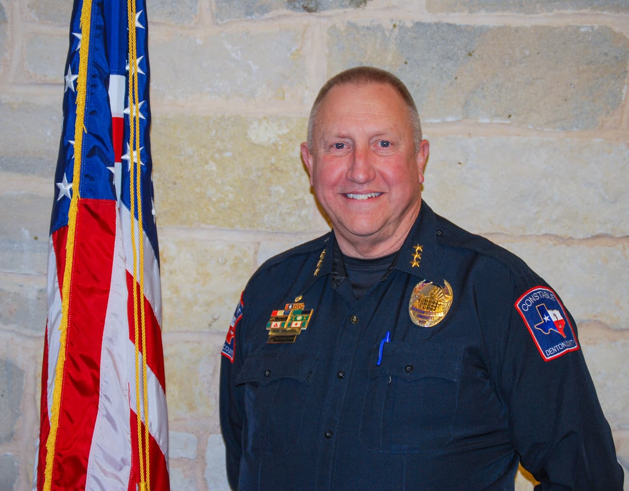 Oficial Electo del Precinto 2 de Denton muere después de contraer el coronavirus 