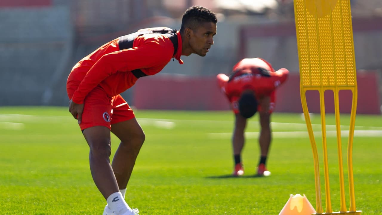 Martínez: “Vuelvo con ganas de darle la segunda estrella a Xolos”