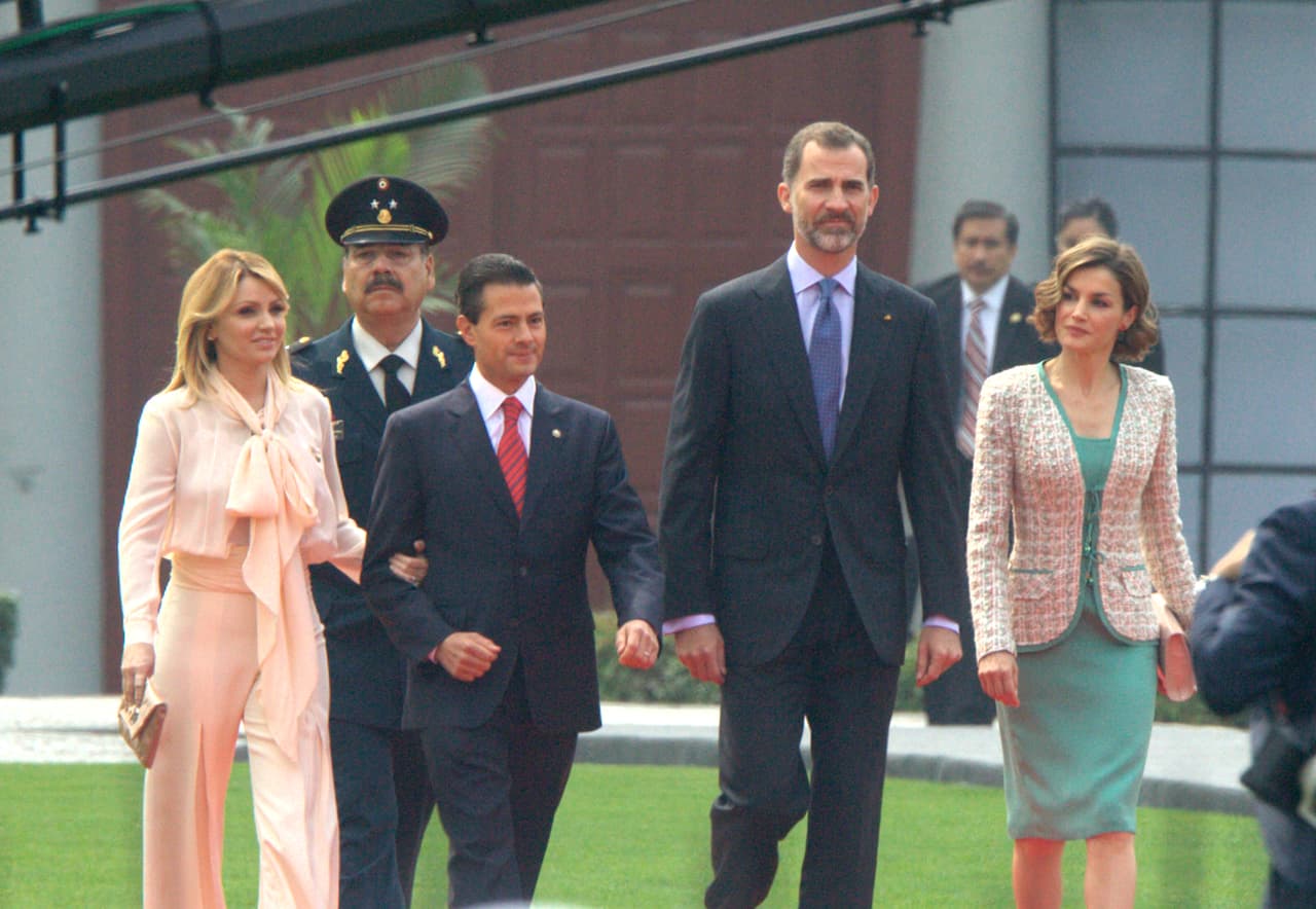 En la bienvenida oficial fue donde ya las pudimos ver juntas, cara a cara y ver los atuendos que decidieron para la ocasión.