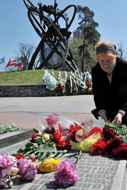 El síndrome afecta más a las mujeres que a los hombres, hecho que "perjudica sobre todo a los niños, que sienten con más agudeza las preocupaciones de sus madres y abuelas", según expertos bielorrusos citados por la agencia rusa Interfax.