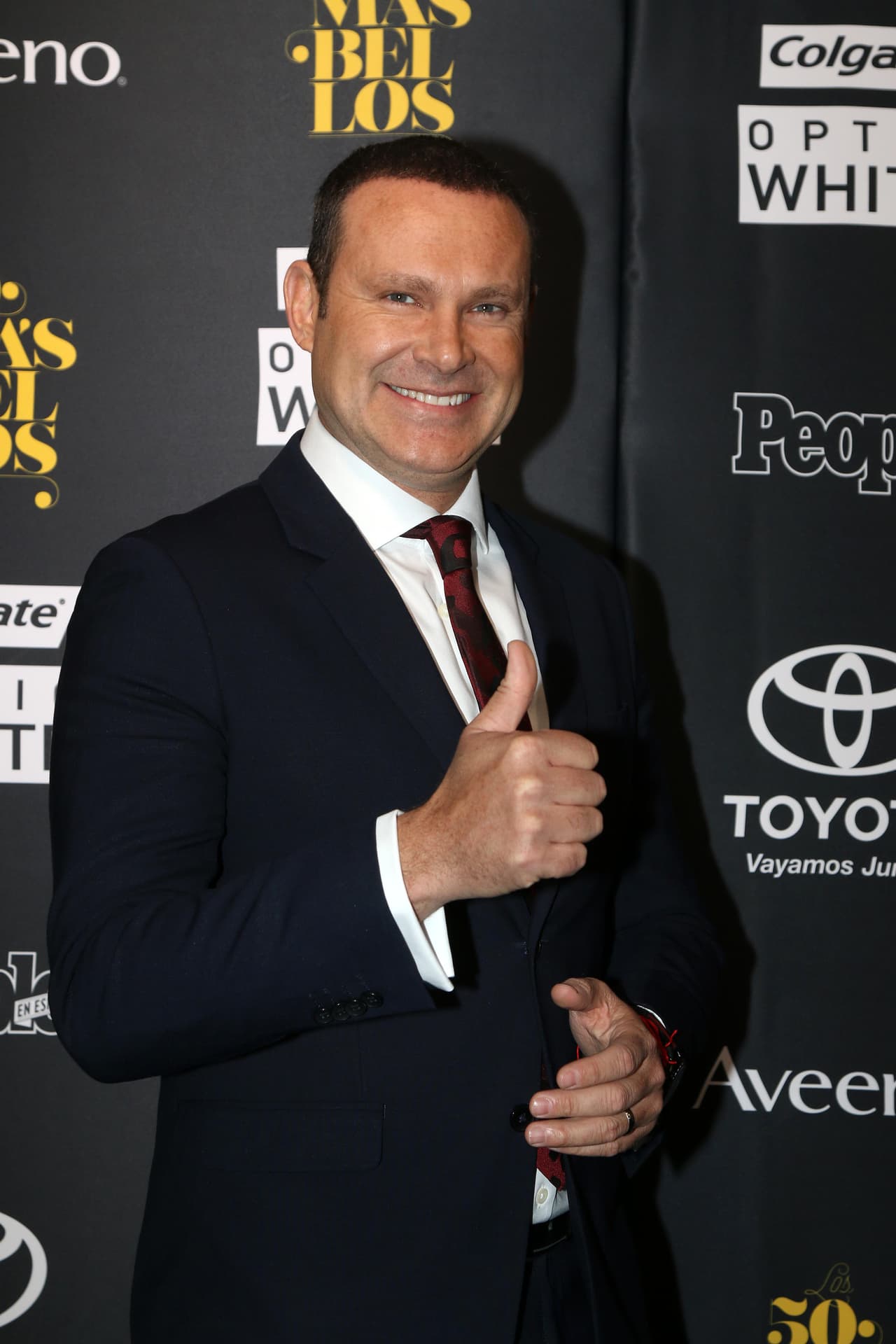 Nuestro consentido conductor de 'Despierta America' lució impecable.