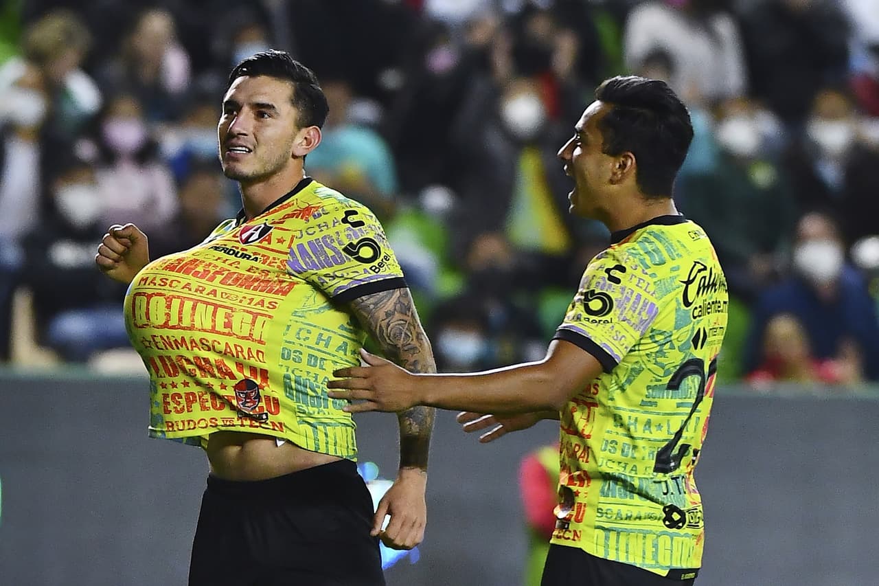 Los finalistas del toreno pasado se vuelven a enfrentar y al igual que los 90 minutos pasados, el empate no se puede romper y ambos equipos se conforman con el 1-1.