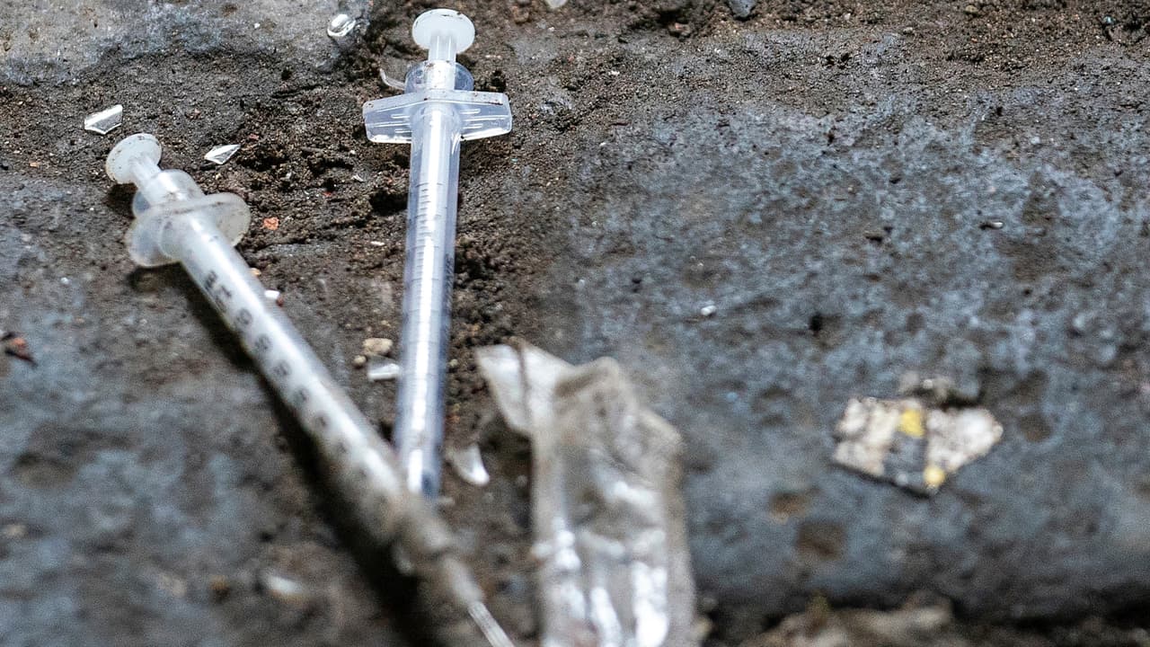 Autoridades toman medidas por jeringas que han aparecido en estación de metro en el Alto Manhattan