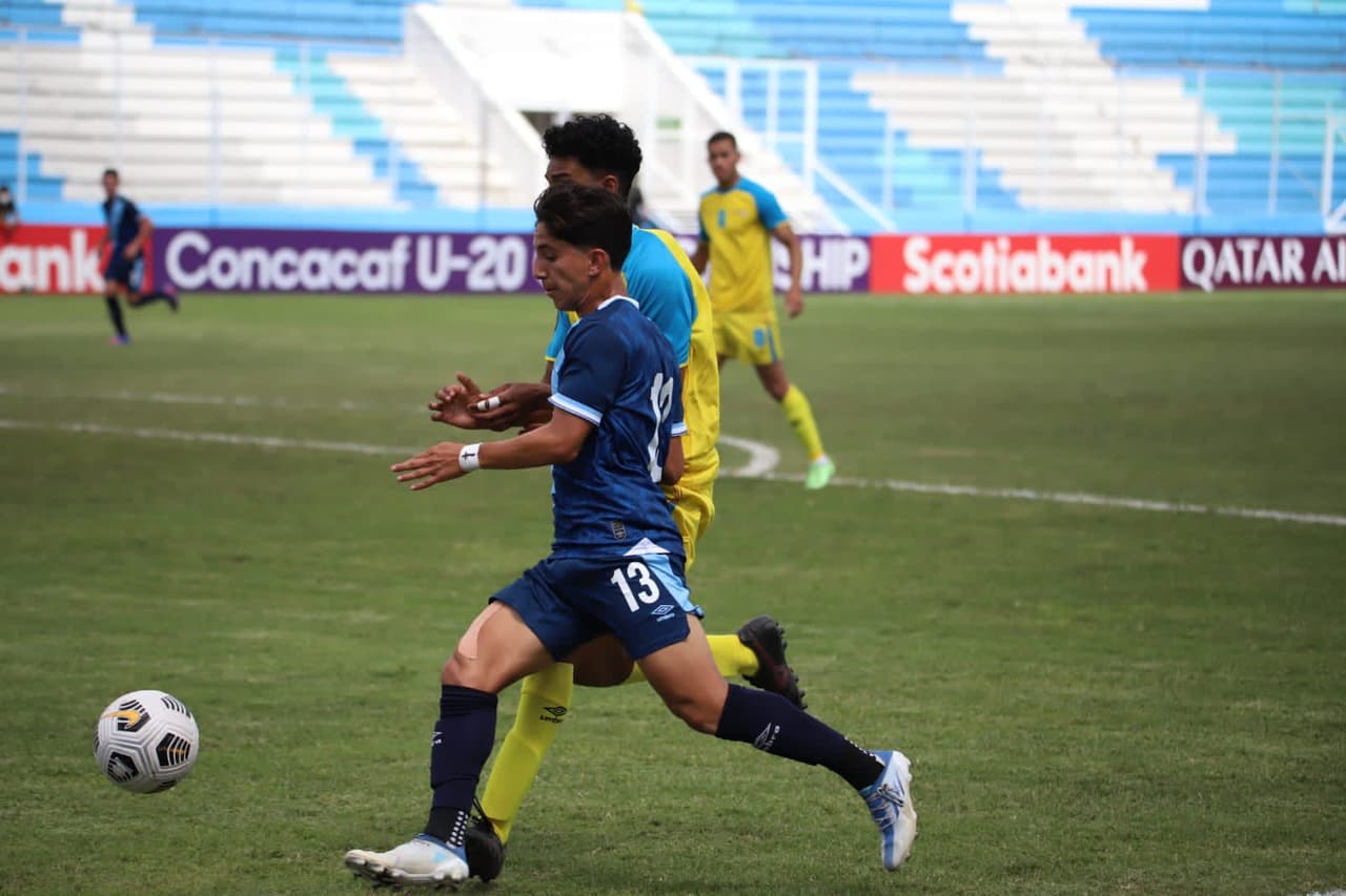 Guatemala sacó el triunfo ante la Selección de Aruba para cerrar con un buen resultado la Fase de Grupos del Premundial Sub-20.