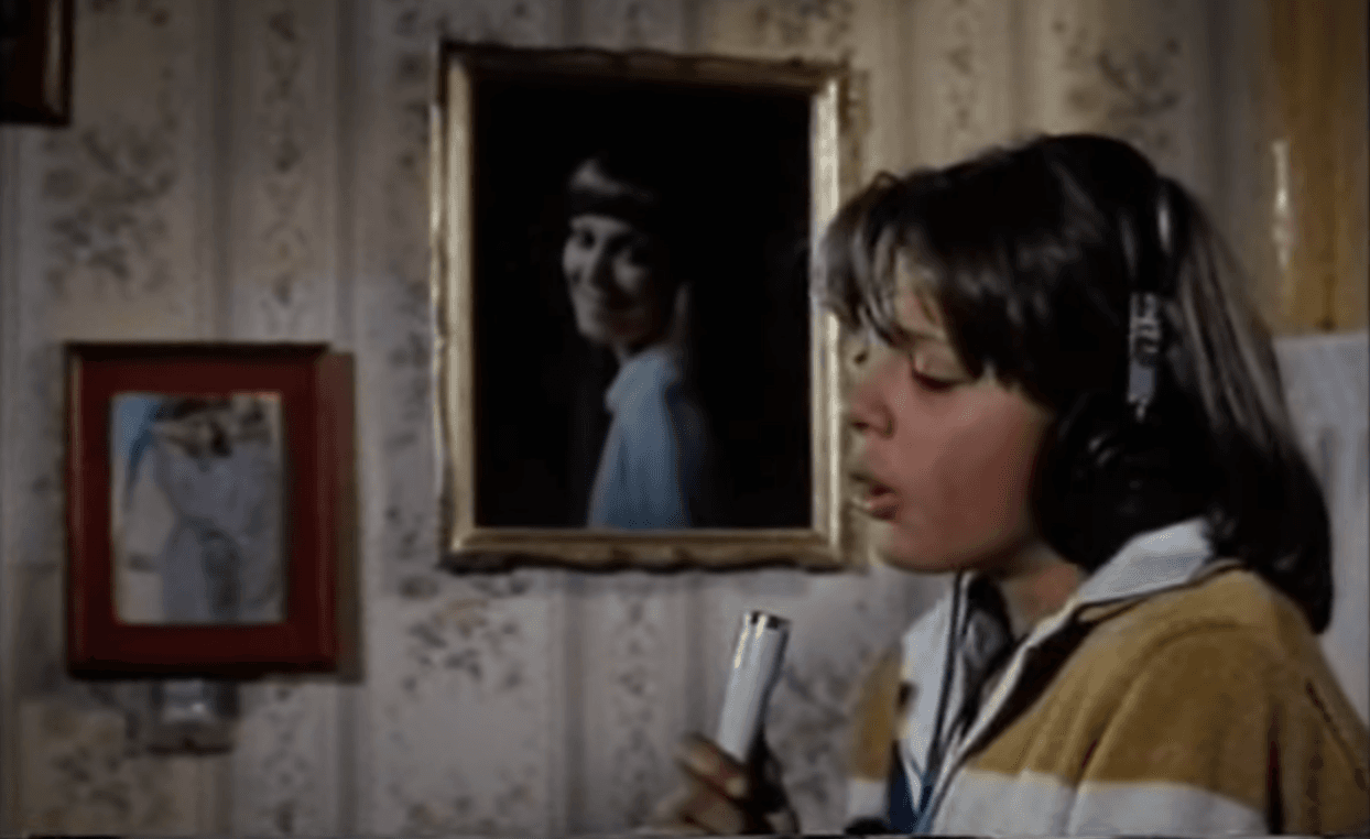 Una escena de la película 'Ya nunca más' de 1984. Luis Miguel tenía 14 años y ya era cantante y actor.