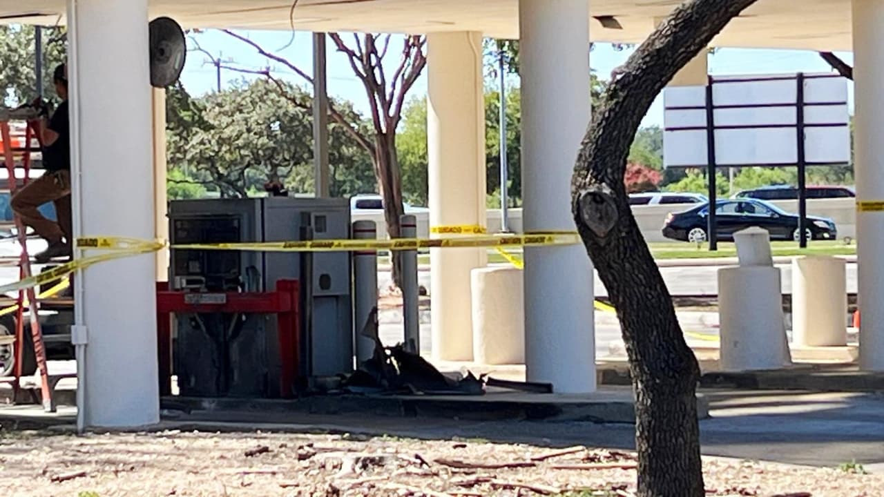 Con explosivos intentan volar un cajero de Bank of America el norte de San Antonio