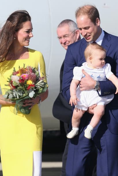 En su llegada a Australia no podía decepcionarnos. Más videos de Chismes aquí.