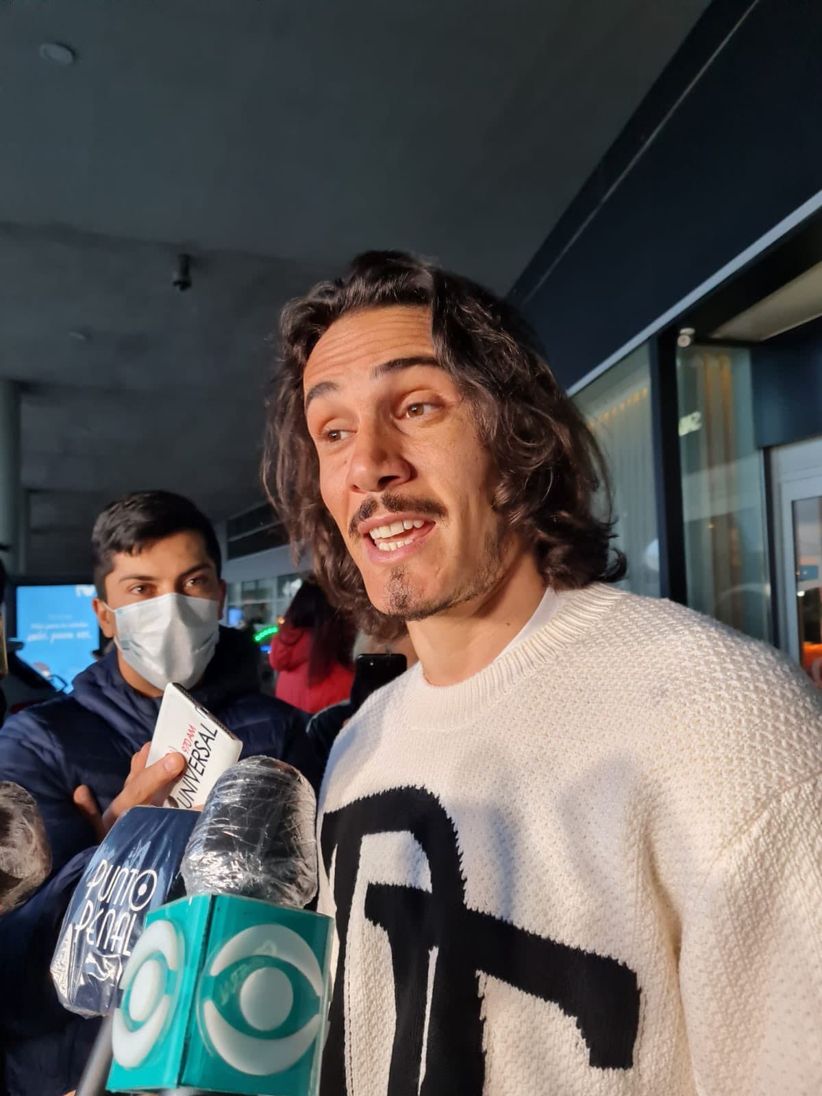  Luis Suárez y Edinson Cavani reportan con Uruguay para eliminatorias