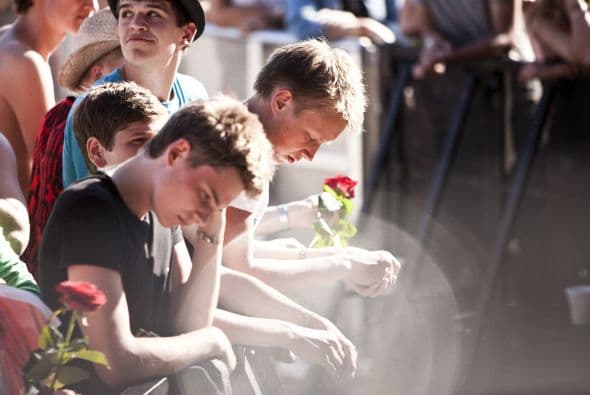 El 30 de junio del año 2000 el Festival Rock Roskilde, en Dinamarca, recibió en su escenario a la banda Pearl Jam, aunque la multitud provocó que nueve personas al frente del escenario murieran aplastadas.