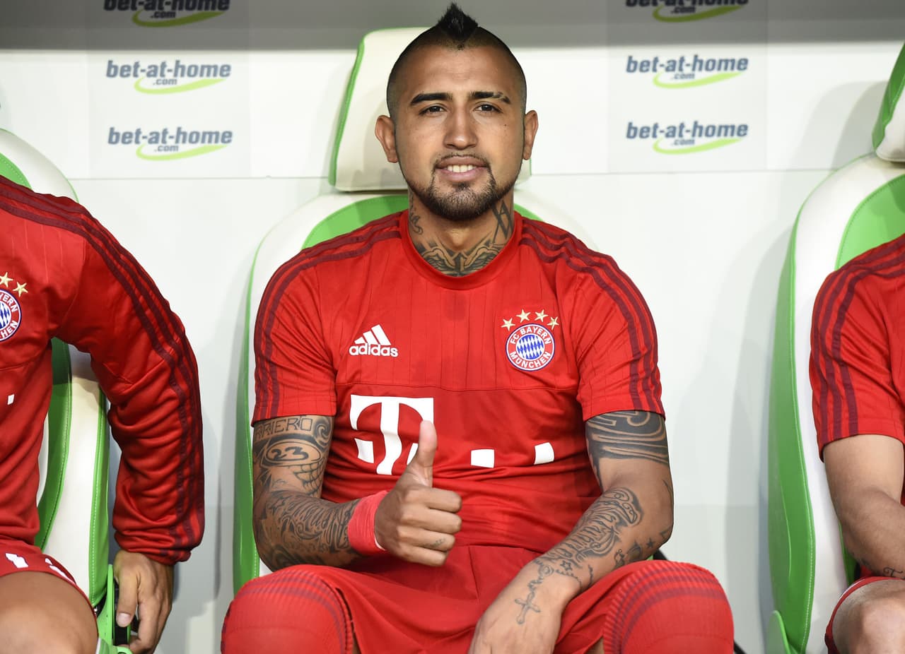 Arturo Vidal vuelve a entrenar con el Bayern Munich y podría jugar contra el Dortmund