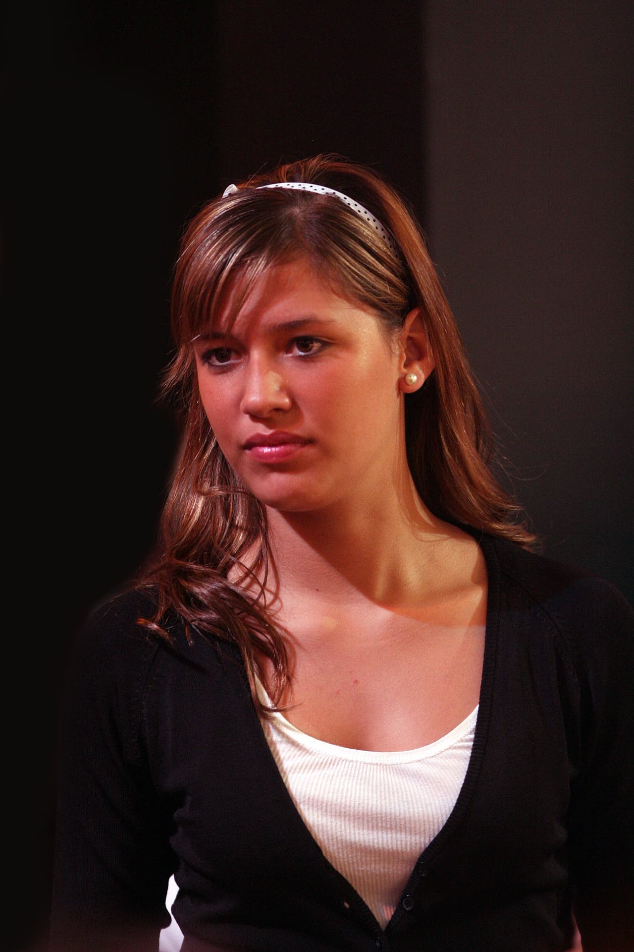 Aunque se rumoró que Luis Miguel la había registrado con su apellido, en septiembre de 2018 se comprobó que Michelle no lleva el apellido de su padre, pues mostró que en su pasaporte está registrada como: Michelle Salas Banquells.