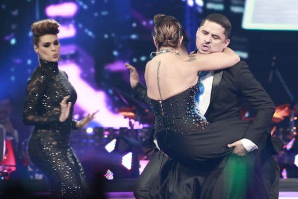 ¡Con cuidado, Larry!