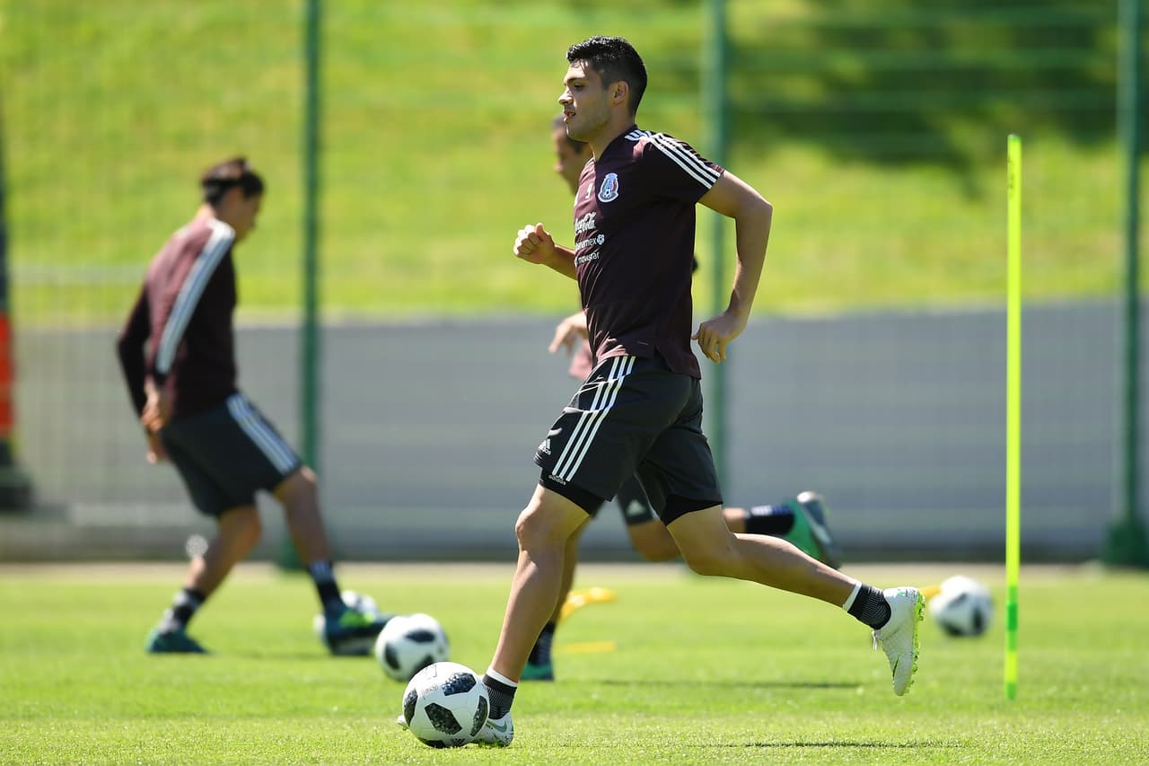Rafael Márquez, que hizo historia al disputar su quinto Mundial, es el hombre de experiencia en medio de este equipo mexicano. Su recorrido es determinante para la plantilla.