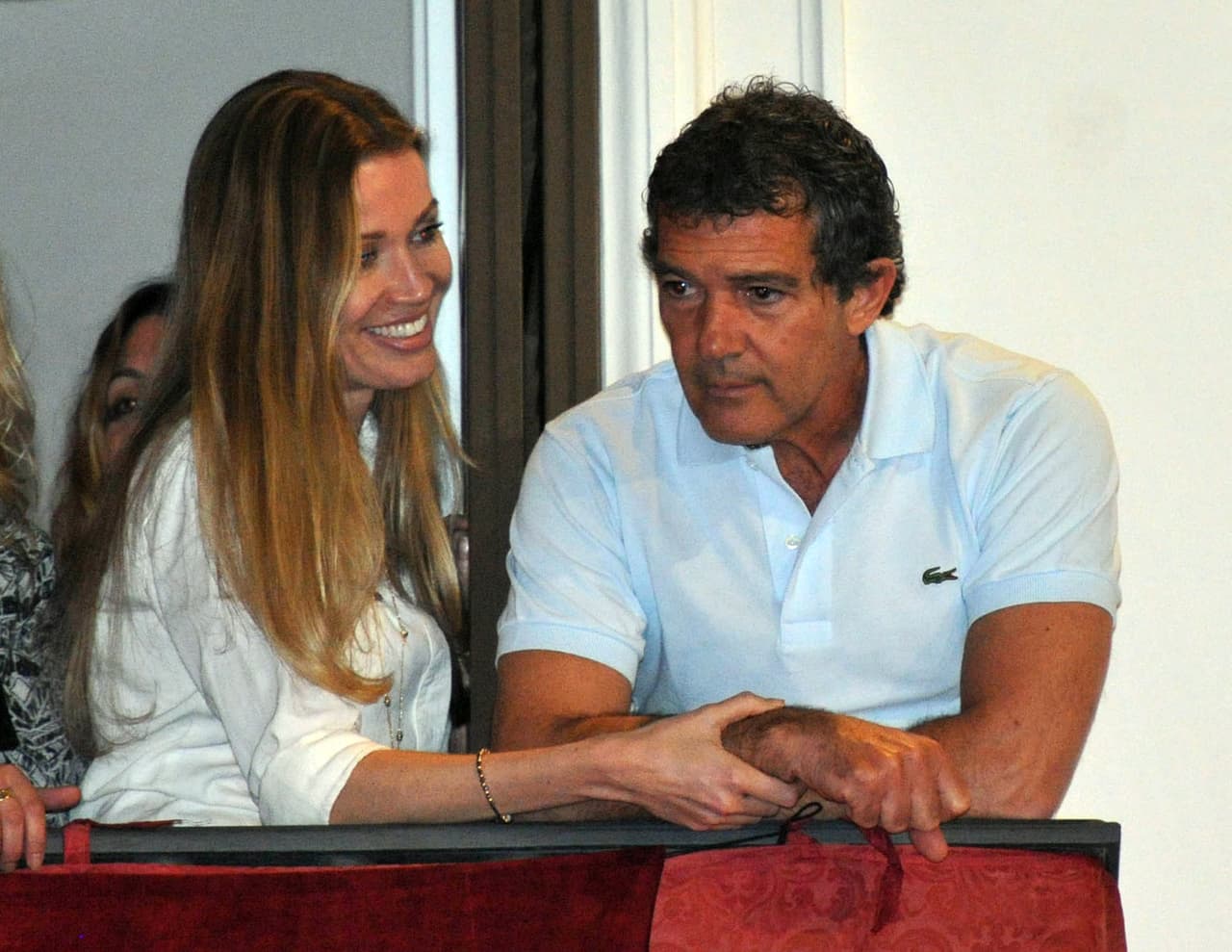 La parejita está viviendo una "luna de miel".