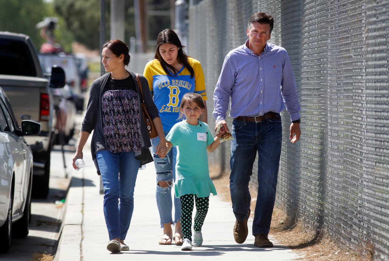El segundo menor de 9 años, cuya identidad no ha sido revelada, permanece hospitalizado en condición estable.