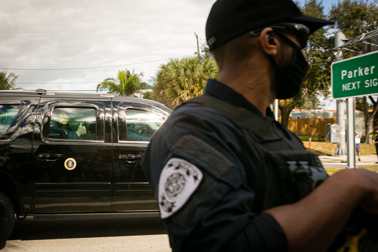 La policía y el administrador de la ciudad dijeron que desde este miércoles el servicio secreto hará un cierre de la carretera cerca de mar-a-lago que durará varios días por razones de seguridad, 
<b>“pero no prevemos otro cierre relacionado con la presencia de un expresidente”.</b>