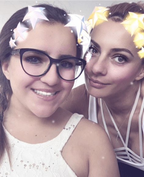 Sin embargo, recientemente la presentadora argentina confesó que se enteró que su hija había 
<b>comenzado su vida sexual</b> en una transmisión que tuvieron en redes sociales.
<br>