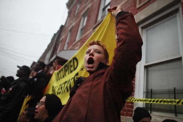 En Nueva York, marcharon a través de un barrio residencial en el distrito de Brooklyn.