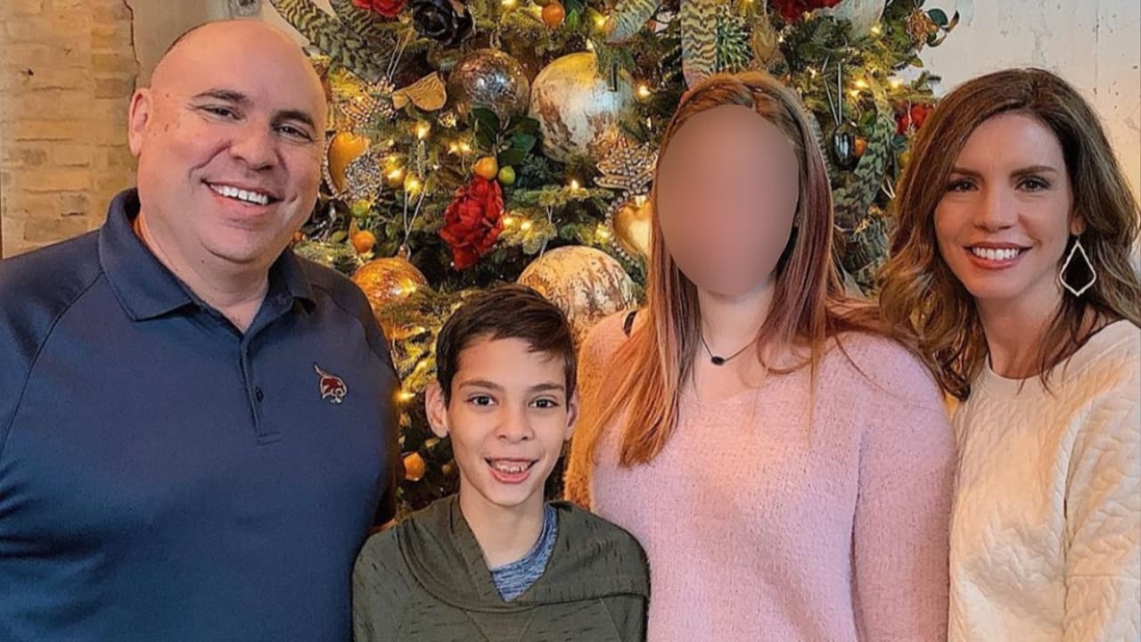 Mató a su esposa, a su hijo de 11 años y se suicidó: la versión que maneja la policía sobre caso de Sugar Land