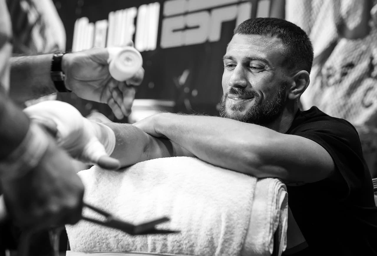 Así se vivieron los instantes previos al combate por la unificación de los títulos CMB, AMB, OMB y FIB.