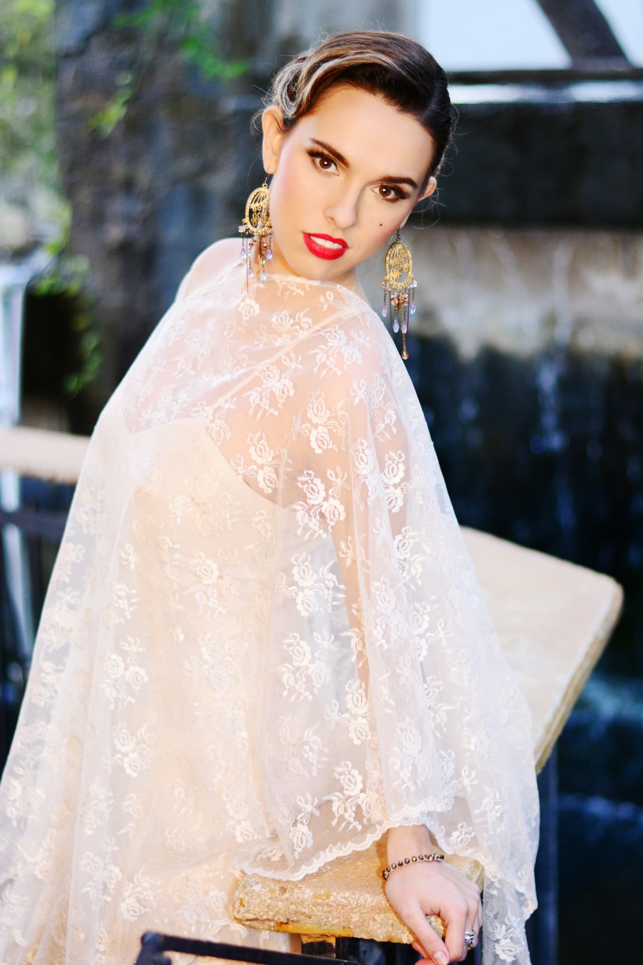 Las modelos son Vanadia Badillo, Angela Grass, Hannah Globe y Brian Albiter.