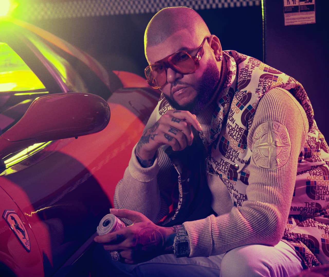 <b>Farruko </b>
<br>
<b>Nominaciones: 5</b>
<br>· La Mezcla Perfecta
<br>· Track Viral Del Año
<br>· Canción Del Año
<br>· El Traffic Jam (nominado dos veces en esta categoría)
<br>