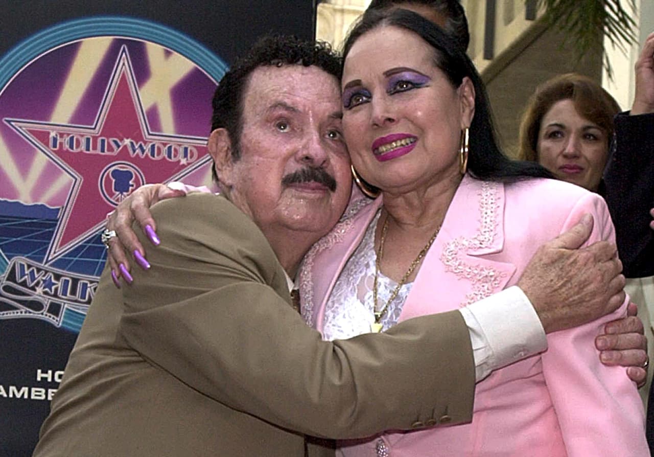 De acuerdo con reportes del programa 'Ventaneando', Flor Silvestre será velada en el rancho El Soyate, por cuestiones de la pandemia.
<br>