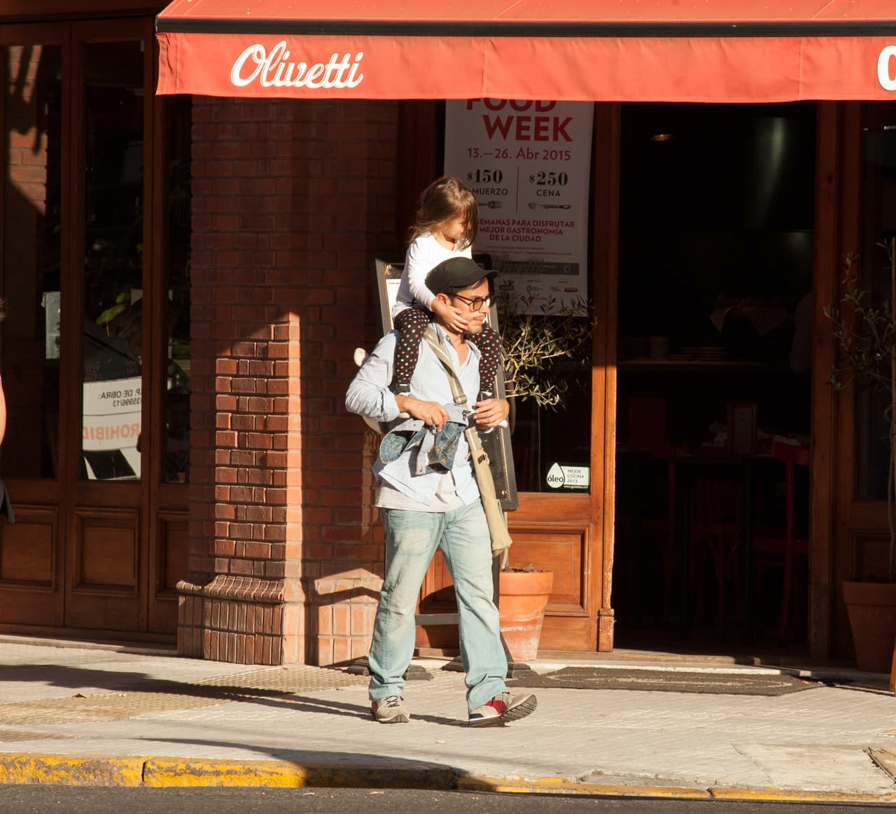 "Han pasado un montón de cosas, y todo ha sido para mejor. Como padre, soy muy nervioso y no paro de preocuparme, pero me reconforta el hecho de que ellos cuentan con su propia subjetividad, cosa que yo no tengo".