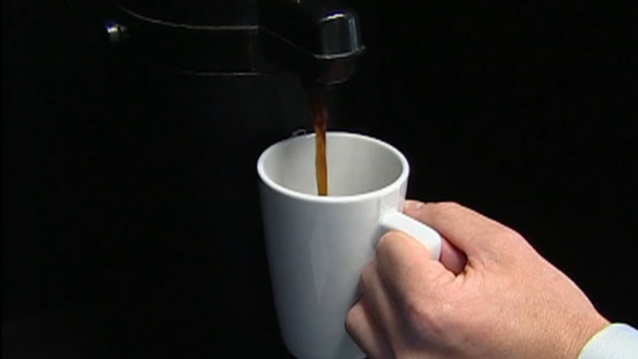 ¿Tomar café se asocia con beneficios a la salud? Médico da recomendaciones